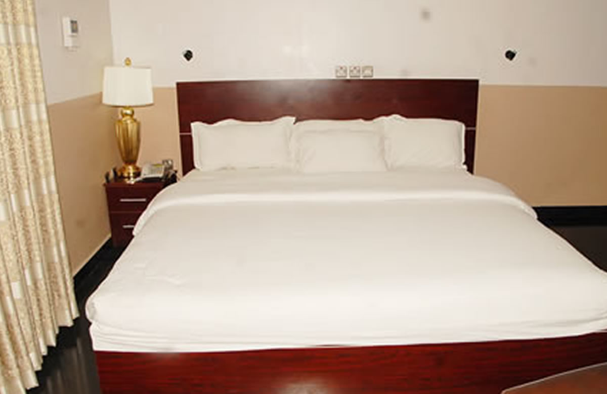 Golden Tree Hotels and Suites